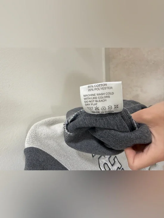 Parke XXL Inside Out Mockneck Sweatshirt. 🖤⚡️ - Picture 4 of 4